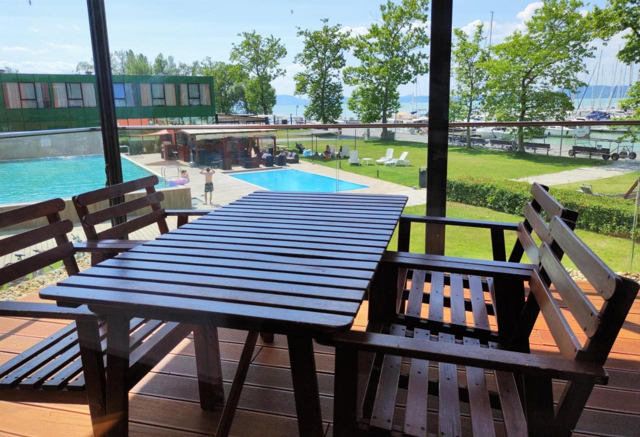 Soleil Apartmanok Balatonlelle Ngoại thất bức ảnh