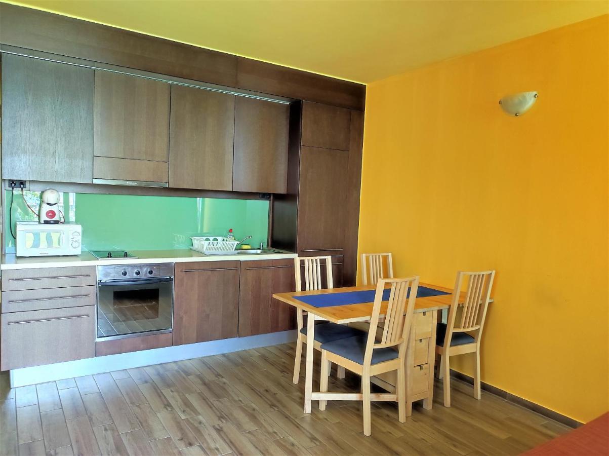 Soleil Apartmanok Balatonlelle Ngoại thất bức ảnh